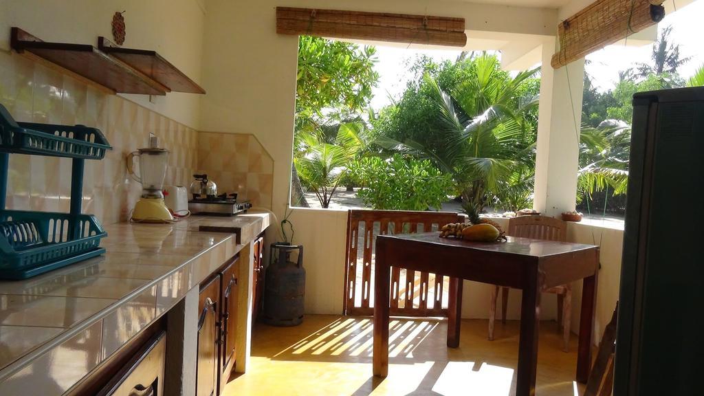 Ferienwohnung Tropical Garden Tangalle Zimmer foto